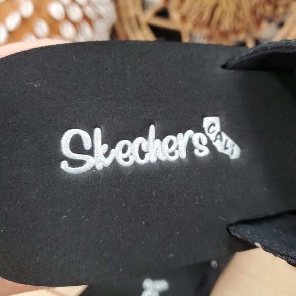 Y2K 2010 Skechers Cali Wedge Platform Black Sandals Women 10/40 Rhinestones NWOB - Picture 11 of 12